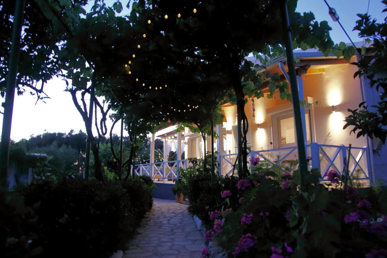Blue Sky Cottage, Kanouli Beach Halikounas Luaran gambar